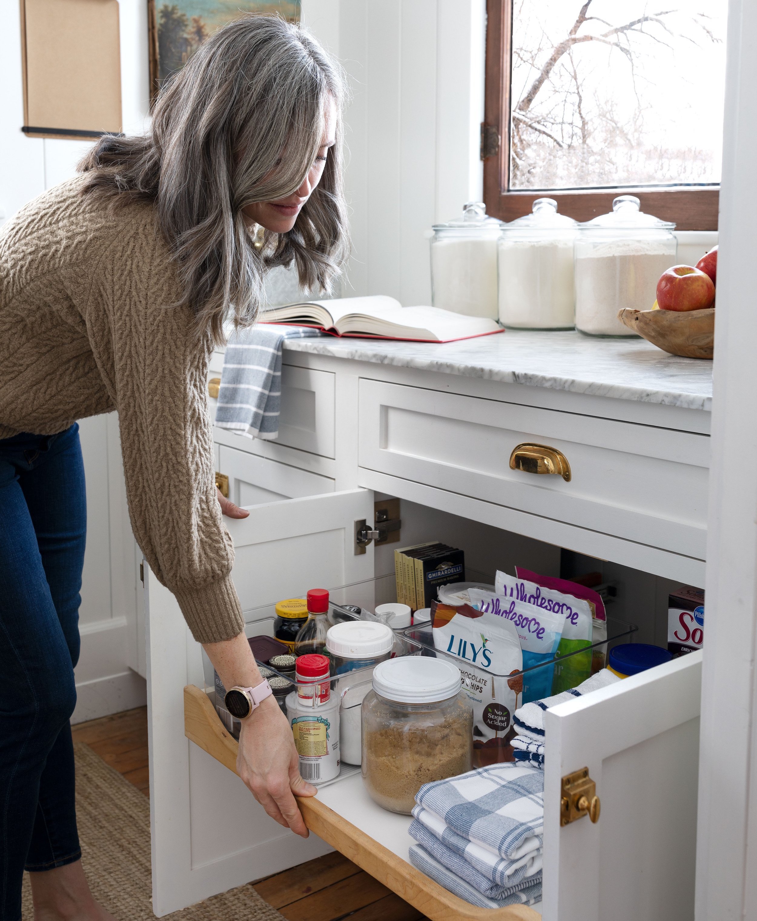 organizing+our+Farmhouse+pantry+--+the+Grit+and+Polish-2.jpeg