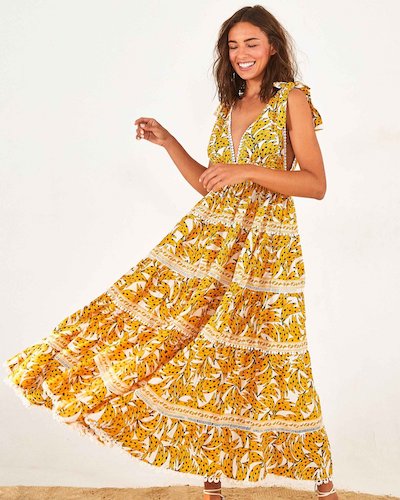 II Brunettes Resort Wear.jpg